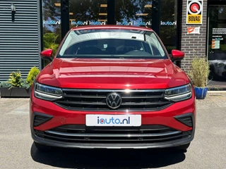 Volkswagen Tiguan Volkswagen Tiguan 1.4 TSI eHybrid Edition LED/Navi/Trekhaak wegkl./Virtual Cockpit/App-Connect/18