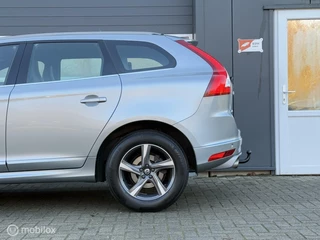 Volvo XC60 Volvo XC60 2.4 D5 AWD R-Design Summum Geartronic /Xenon Adap/Trekhaak 2000kg/Elek.stoel/Sensus navi/DigitalDash/ Unieke KM-stand! - afbeelding nr 65