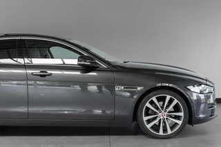 Jaguar XE Jaguar XE 2.0 D Pure Leder Panorama - afbeelding nr 38