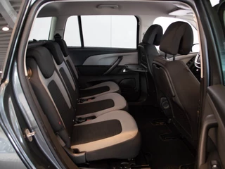 Citroën Grand C4 Picasso Citroën Grand C4 Picasso 130PK Intensive | Camera | Keyless | Dodehoek | PDC v+a - afbeelding nr 16