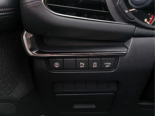 Mazda 3 2.0 e-SkyActiv-X M Hybrid 180pk Comfort | BOSE Sound | Navi | Apple Carplay+Android Auto | Clima | Adap. Cruise | Head-Up | Keyless Entry | Pdc V+A+Camera | Stuur+Stoelverwarming | 18''lm - afbeelding nr 24