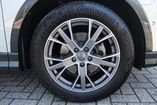 Audi Q3 Audi Q3 Sportback 35 TFSI 150PK S-TRONIC 7 S EDITION * NIEUWSTAAT * | S-LINE EXTERIEUR | S-LINE INTERIEUR | AUDI VIRTUAL COCKPIT | PANORAMISCH SCHUIF / KANTELDAK | NAVIGATIE | TWIN LEDEREN BEKLEDING ZWART MET ROTSGRIJS STIKSEL | VOORSTOELEN VERWARMBAAR | ACHTERUITRIJCAMERA | PARKEERSENSOREN VOOR / ACHTER | DODEHOEK DETECTIE |  ALARM SYSTEEM | FULL LED KOPLAMPEN INCLUSIEF LED ACHTERLICHTEN | ZWARTE HEMELBEKLEDING | AUDI SOUND SYSTEM | AMBIENTE VERLICHTING | 18
