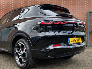 Alfa Romeo Tonale Alfa Romeo Tonale 1.5T HYBRID VELOCE ADAPT-CRUISE NAV STOELVW 360 CAMERA LMV CARPLAY - afbeelding nr 5