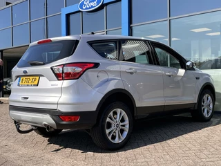 Ford Kuga Ford Kuga 1.5 EcoBoost Titanium 182PK Automaat Afn. Trekhaak Winterpack Leder Panodak Navi Cruise Parkeersensoren Climate Bi-Xenon *1850KG Trekgewicht* - afbeelding nr 11
