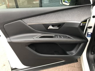 Peugeot 3008 Peugeot 3008 1.6 BL.HDI BL GTLINE **Panoramadak** - afbeelding nr 19