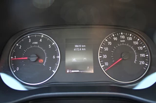 Dacia Sandero Stepway Dacia Sandero Stepway 1.0 TCe 90 Essential | Trekhaak | Camera | Airco | BLIS | Cruise control | Origin NL - afbeelding nr 9