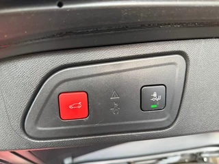 Citroën C5 Aircross Citroën C5 Aircross 130PK Shine | Elec klep | Camera | Keyless | Trekhaak - afbeelding nr 41