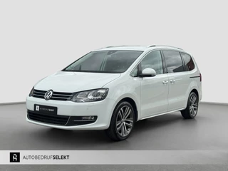 Volkswagen Sharan 2.0 TSI Highline | Trekhaak | Dynaudio | Xenon | 7 persoons | Standkachel | Camera | Elektr. schuifdeuren