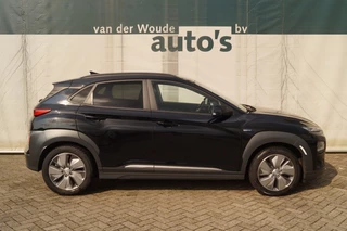 Hyundai Kona Hyundai Kona EV Premium 64kWh -LEER-ECC-NAVI-CAM-PDC- - afbeelding nr 2