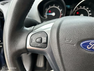 Ford Tourneo Courier Ford Tourneo Courier 1.0 Titanium Stoelverw Trekhk Lage KM Uniek! - afbeelding nr 34