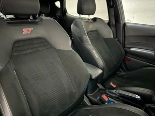 Ford Fiesta Ford Fiesta 1.5 EcoBoost ST-3 Performance Pano Recaro B&O CarPlay - afbeelding nr 23