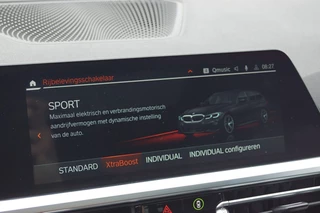 BMW 3 Serie BMW 3 Serie 330e Touring M Sport / Panodak / Leer / Trekhaak / Head-up/ Laser/Harman Kardon - afbeelding nr 40