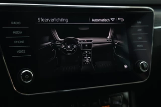 Škoda Superb Škoda Superb Combi 1.4TSI iV 218PK Business Ed. Plus *NAP/Trekh/Virtual/Stoelvw/Keyless* - afbeelding nr 36