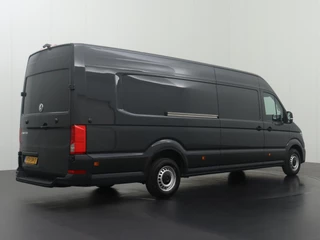Volkswagen Crafter Volkswagen Crafter 2.0TDI 140PK DSG Automaat L5H3 Highline | Navigatie | Betimmering | Camera | 3-Persoons - afbeelding nr 2