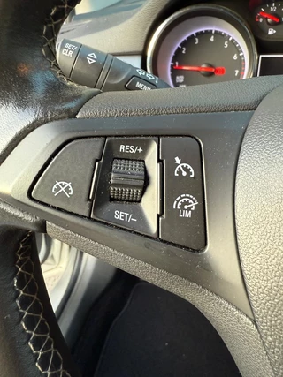 Opel Astra Opel Astra Sports Tourer 1.2 Edition - Camera - Navigatie - Cruise - afbeelding nr 12