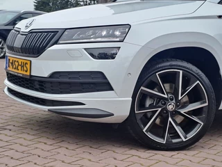 Škoda Karoq | LED | Virtual | Trekhaak | Stoel- & stuurverwarming | Navi | App-connect | - afbeelding nr 44