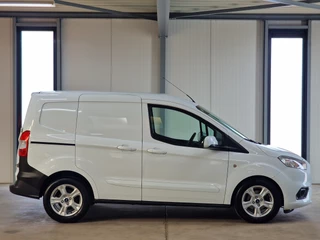 Ford Transit Courier Ford Transit Courier 1.5 TDCI Limited Duratorq S&S | Apple Carplay/Android Auto | - afbeelding nr 6