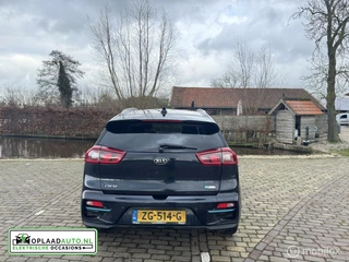 Kia e-Niro Kia e-Niro ExecutiveLine 64 kWh | Soh 100% | Leder | Jbl - afbeelding nr 2