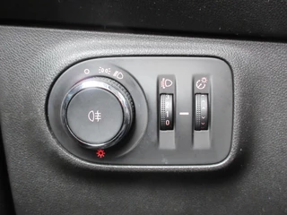 Opel Corsa Opel Corsa 1.4 Favourite 5 Deurs Airco PDC - afbeelding nr 19