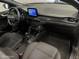 Ford Focus Ford Focus Wagon 1.0 EcoBoost Hybrid ST Line X Business - afbeelding nr 35