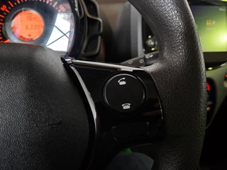 Peugeot 108 Peugeot 108 1.0 e-VTi Active / Camera / CarPlay / Airco / NL Auto - afbeelding nr 37
