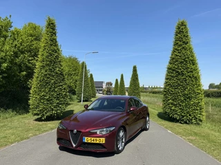 Alfa Romeo Giulia Alfa Romeo Giulia 2.0T 310pk, super netjes!! Veel opties!! - afbeelding nr 32