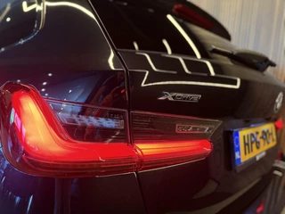 BMW 3 Serie BMW 3-serie 330e xDrive HUD Pano 360* Laser M-sport High - afbeelding nr 15