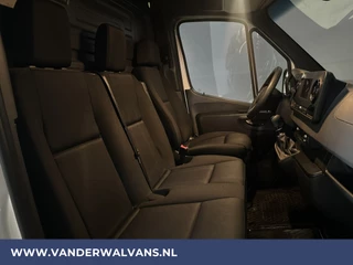 Mercedes-Benz Sprinter Mercedes-Benz Sprinter 316 CDI 163 pk L3H2 Euro6 Airco | Camera | Navigatie | Apple Carplay | Cruisecontrol Android Auto, Chauffeursstoel, Stoelverwarming, Parkeersensoren, Bijrijdersbank - afbeelding nr 11