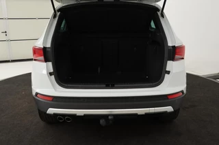SEAT Ateca SEAT Ateca 1.4 TSI Xcellence | Panoramadak | Camera | Carplay | Trekhaak | Alcantara | Navigatie | Full LED | Sportstoelen | Verwarmde voorruit | PDC | Cruise control - afbeelding nr 15