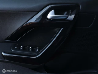 Peugeot 2008 Peugeot 2008 1.2 PT 110 PK Navigatie DonkerGlas DAB Parkeersensor - afbeelding nr 15