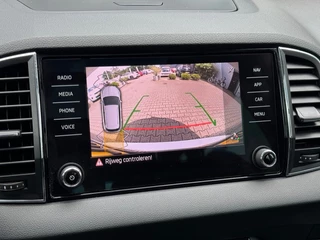 Škoda Karoq Škoda Karoq 1.5 TSI Business Edition - panorama - camera - adaptive cruise - afbeelding nr 20