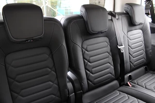 Ford Tourneo Custom Ford Tourneo Custom 2.5 PHEV Titanium X | B&O | Technologiepack | Agr stoel | 8P | BLIS | - afbeelding nr 40