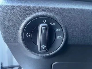 Volkswagen T-Roc Volkswagen T-Roc 1.0TS Life Carplay Navi Clima - afbeelding nr 18