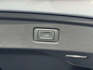 Audi A5 Audi A5 Sportback 35 TFSI S-line black edition Automaat | Navigatiesysteem | Bang&Olufsen audio | Leer/alcantara grijs | Adaptieve cruise control | Apple CarPlay | Stoelverwarming | Parkeersensoren voor en achter - afbeelding nr 47
