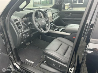 Dodge Ram 1500 Dodge Ram 1500 5.7 V8 4x4  E-Torque Sport Night Edition - afbeelding nr 13
