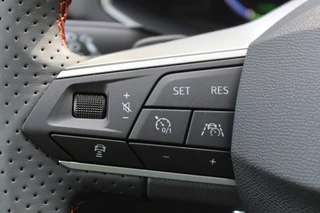 SEAT Tarraco SEAT Tarraco 1.4 TSI e-Hybrid PHEV FR Pano/DCC/ACC/360Camera/Keyless/Elek. stoel/Elek. klep/Dode-hoek - afbeelding nr 30