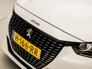 Peugeot 208 Peugeot 208 1.2 PureTech Sport (APPLE CARPLAY, GROOT NAVI, 360 CAMERA, LM VELGEN, SPORTSTOELEN, CRUISE, PARKEERSENSOREN, NIEUWSTAAT) - afbeelding nr 31
