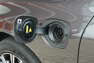 Volvo XC60 Volvo XC60 T6 Recharge AWD Ultimate Bright | Longe Range | Parkeercamera | Panoramadak | Trekhaak | HUD | Leder | Stoelverwarming | Keyless - afbeelding nr 9