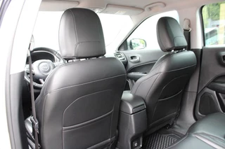 Jeep Compass Jeep Compass 1.4 MultiAIR NIGHT EAGLE / Zwart dak / Apple Carplay - afbeelding nr 18