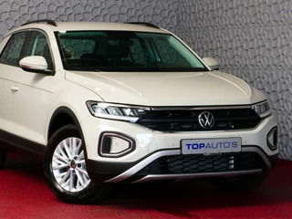 Volkswagen T-Roc Volkswagen T-Roc 1.5 TSI 150PK CARPLAY NAVI STOEL VERW. LED VIR.COCKPIT 03/2024 