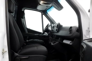 Mercedes-Benz Sprinter Mercedes-Benz Sprinter 311 CDI 115pk RWD L2H2 Servicewagen Airco/Camera/230V 03-2020 - afbeelding nr 5