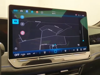 Volkswagen Passat Volkswagen Passat Variant 1.5 eHybrid 272pk DSG/AUT R-Line Wegklapbare trekhaak, Panoramadak, Leder - afbeelding nr 12