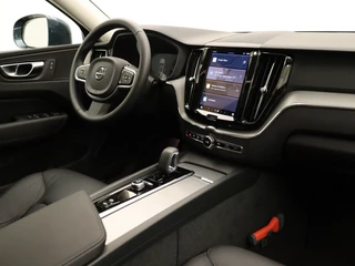 Volvo XC60 Volvo XC60 T6 PLUG-IN HYBRID LONG RANGE ESSENTIAL EDITION SCHUIFDAK ACC BLI - afbeelding nr 30