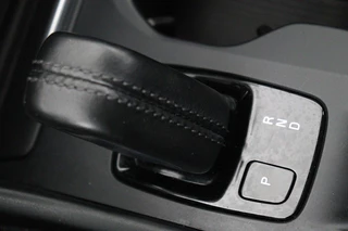Volvo XC40 Volvo XC40 1.5 T3 Business Pro | Stoel & stuurverwarming |  Trekhaak | Adaptive cruise | Camera | Carplay | Keyless | Full LED - afbeelding nr 18