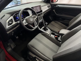 Volkswagen T-Roc Volkswagen T-Roc Cabrio TSI VIR.COCKPIT CARPLAY NAVI IQ.LED STOEL/STUUR.VERW DAB ADAP.CRUISE 05/2024 
