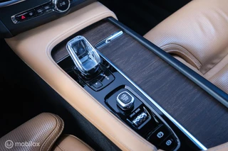 Volvo V90 Volvo V90 2.0 B4 Business Pro | Massage | Trekhaak | Stoelkoeling | Pine grey | NL auto NAP | Camera | Leder | LED | Rijklaar | - afbeelding nr 14