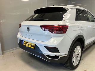 Volkswagen T-Roc Volkswagen T-Roc Sport 1.5TSi | Navigatie | LED | Climate control | ACC | - afbeelding nr 18