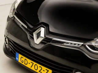 Renault Clio (NAVIGATIE, CRUISE, TREKHAAK, SPORTSTOELEN, LM VELGEN, BLUETOOTH, NIEUWE APK, NIEUWSTAAT) - afbeelding nr 26