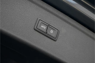 Audi Q5 Luchtvering Camera ACC 21