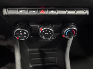 Renault Clio Renault Clio 1.0 TCe Zen Airco, Navi, Cruise Controle - afbeelding nr 23